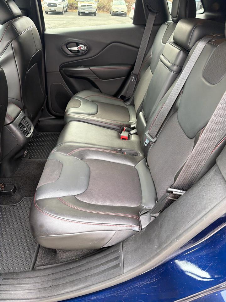 Jeep Cherokee 4WD 4dr Trailhawk 2015