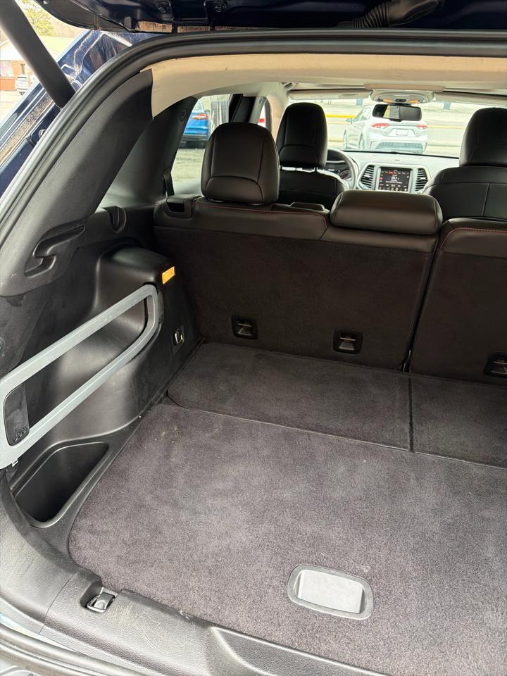 Jeep Cherokee 4WD 4dr Trailhawk 2015