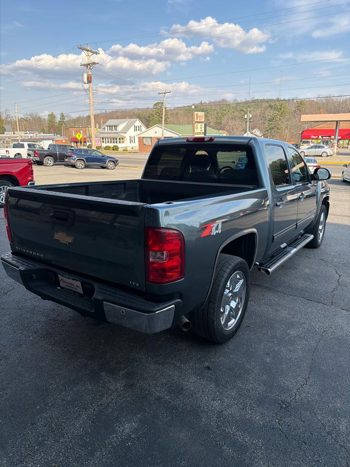 Chevrolet Silverado 1500 4WD Crew Cab 143.5" LTZ 2009