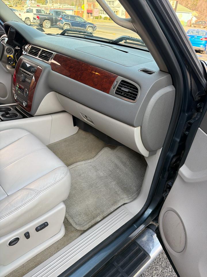 Chevrolet Silverado 1500 4WD Crew Cab 143.5" LTZ 2009