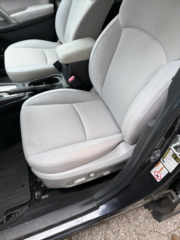 Subaru Forester 4dr CVT 2.5i Premium PZEV 2015