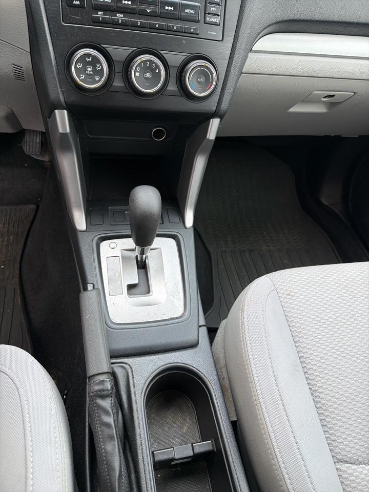 Subaru Forester 4dr CVT 2.5i Premium PZEV 2015