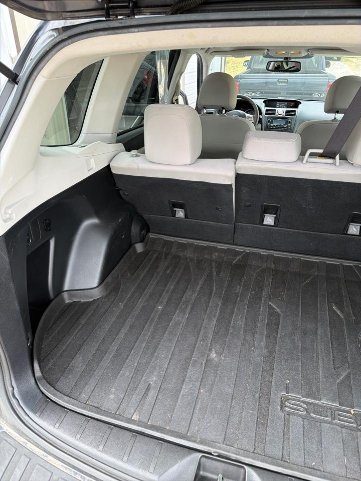 Subaru Forester 4dr CVT 2.5i Premium PZEV 2015