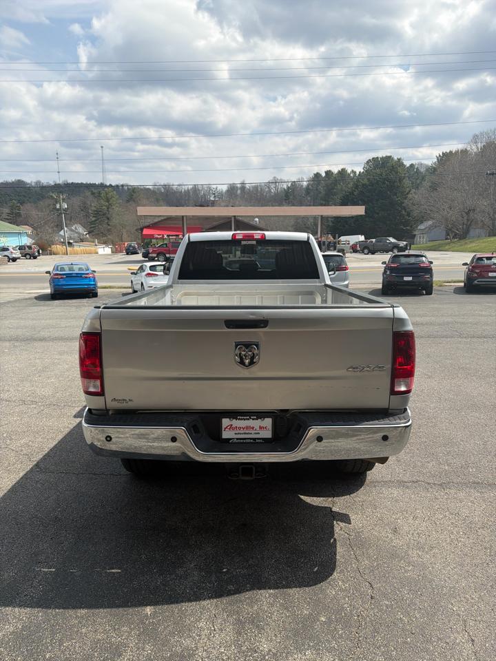 RAM 3500 4WD Crew Cab 169" Tradesman 2015