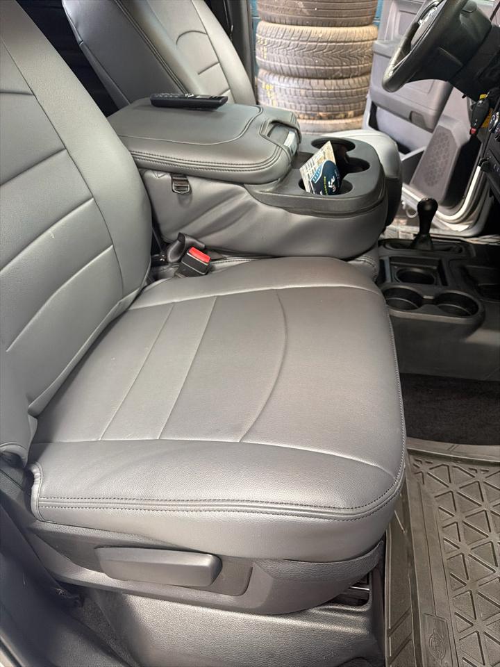 RAM 3500 4WD Crew Cab 169" Tradesman 2015