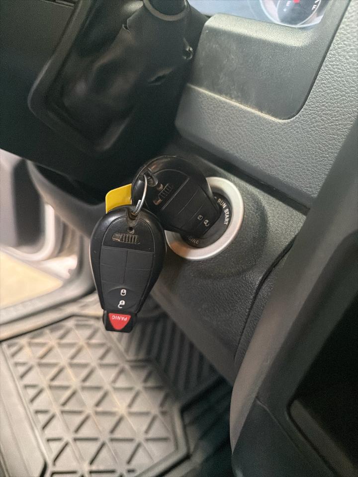 RAM 3500 4WD Crew Cab 169" Tradesman 2015