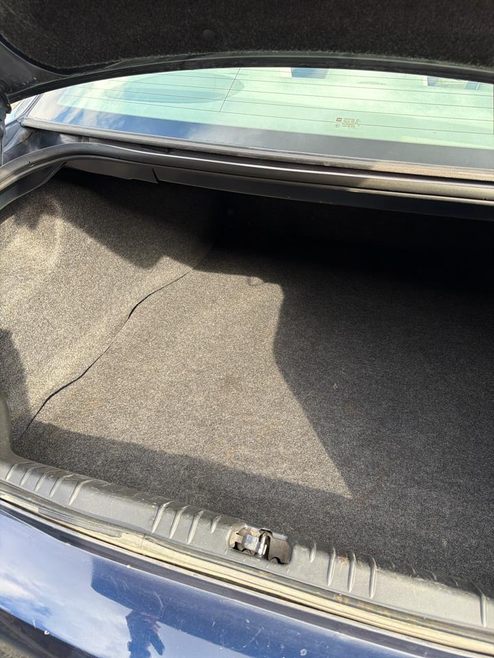 Chevrolet Impala 4dr Sdn LS 2009