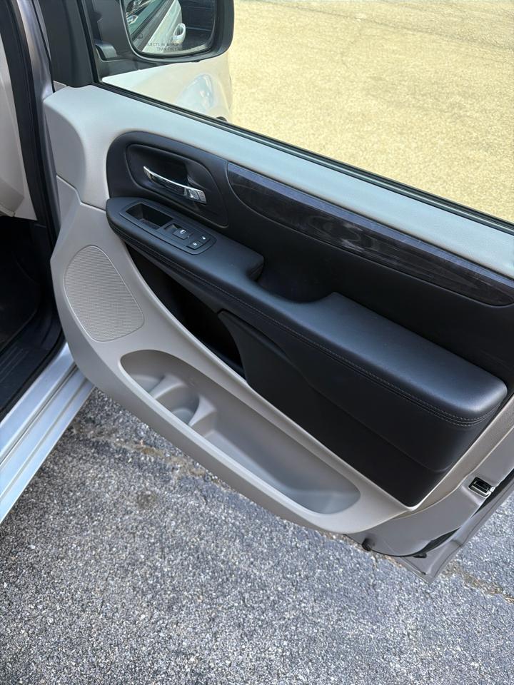 Dodge Grand Caravan 4dr Wgn SE 2012