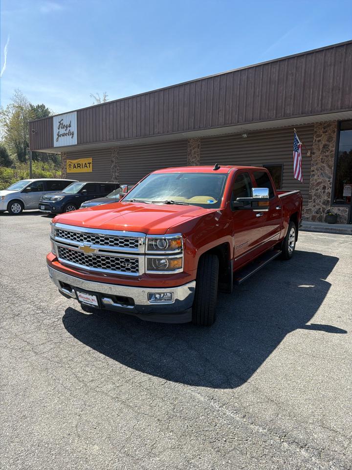 Chevrolet Silverado 1500 4WD Crew Cab 143.5" LTZ w/1LZ 2015