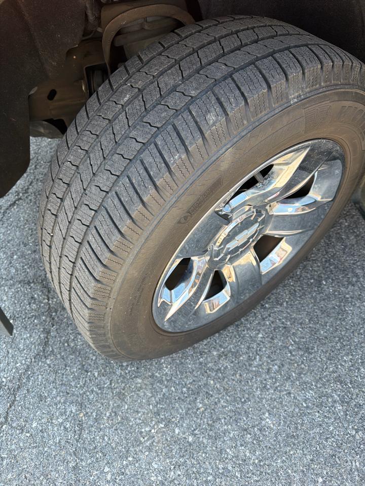 Chevrolet Silverado 1500 4WD Crew Cab 143.5" LTZ w/1LZ 2015