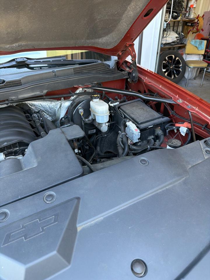 Chevrolet Silverado 1500 4WD Crew Cab 143.5" LTZ w/1LZ 2015