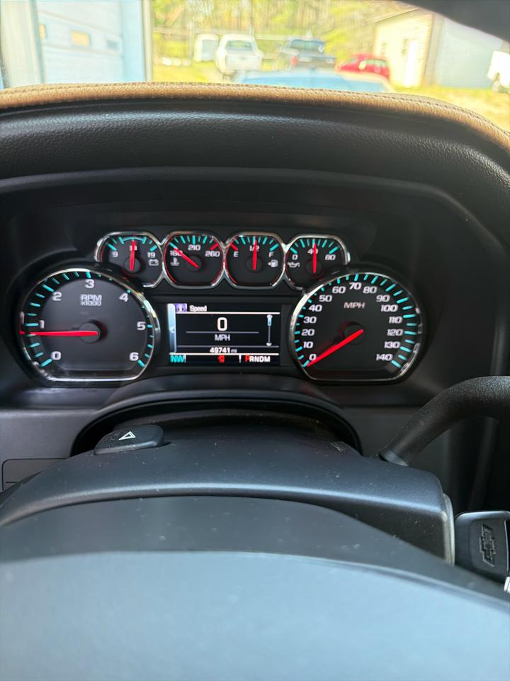 Chevrolet Silverado 1500 4WD Crew Cab 143.5" LTZ w/1LZ 2015