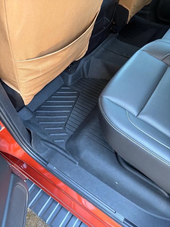 Chevrolet Silverado 1500 4WD Crew Cab 143.5" LTZ w/1LZ 2015