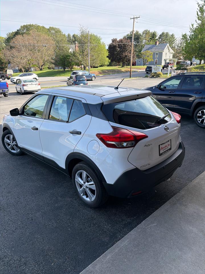 Nissan Kicks S FWD 2020