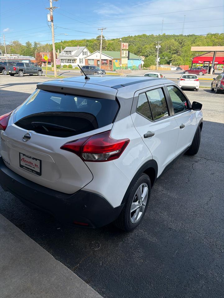 Nissan Kicks S FWD 2020