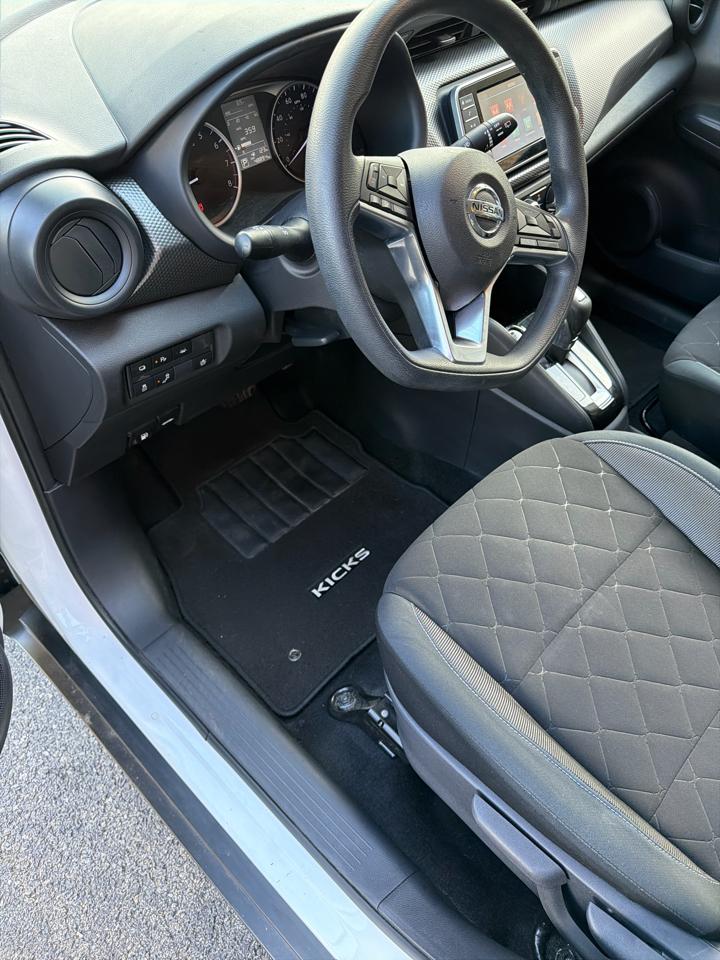 Nissan Kicks S FWD 2020