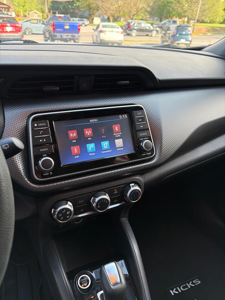 Nissan Kicks S FWD 2020