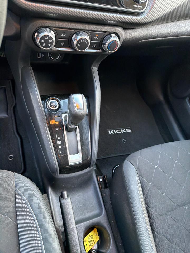 Nissan Kicks S FWD 2020
