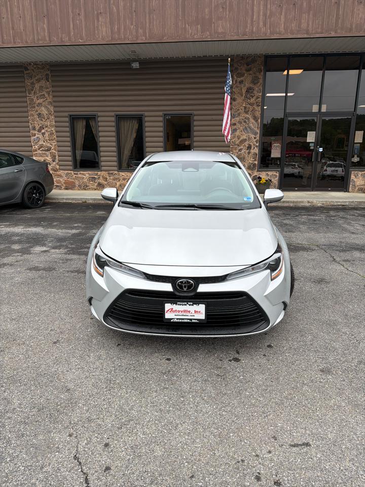 Toyota Corolla LE CVT (Natl) 2025