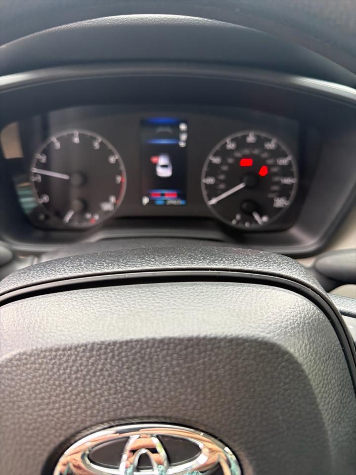 Toyota Corolla LE CVT (Natl) 2025