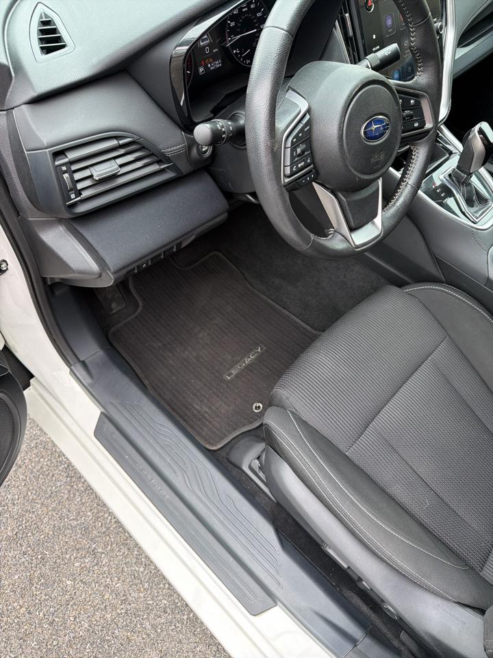 Subaru Legacy Premium AWD 2024