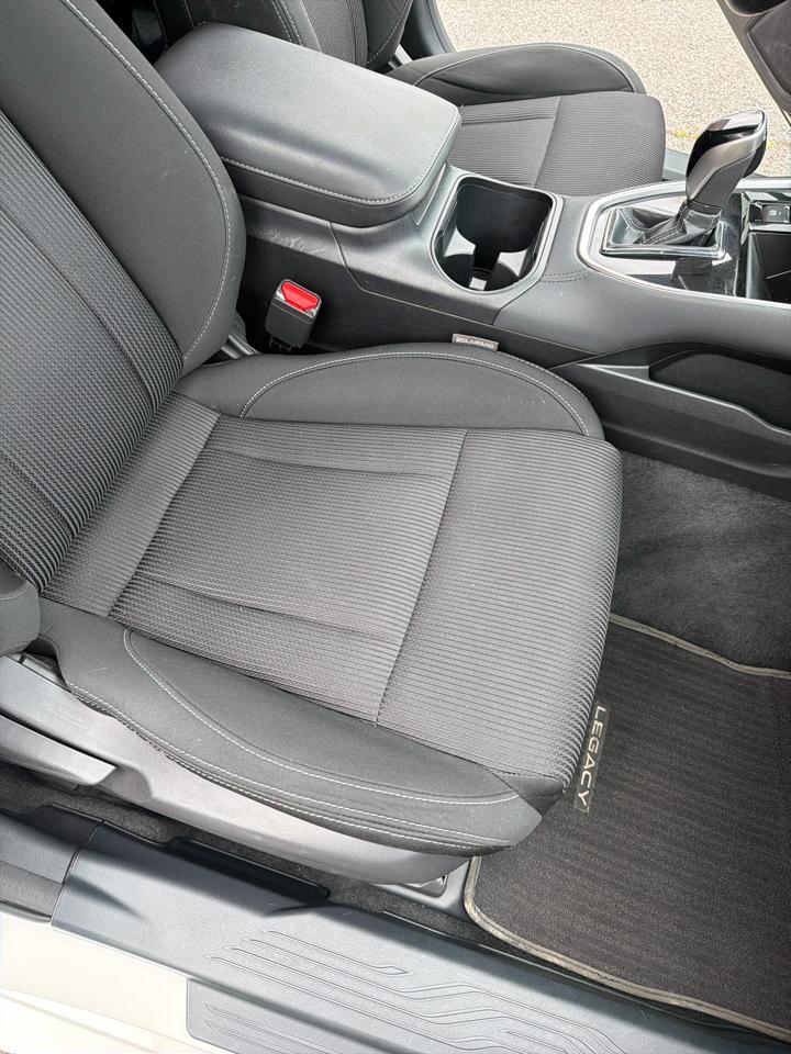 Subaru Legacy Premium AWD 2024
