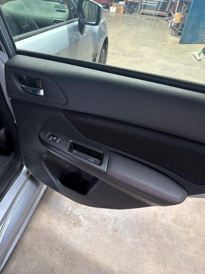 Subaru WRX 4dr Sdn Man 2015