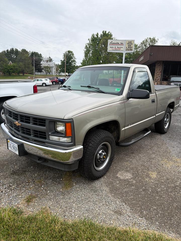 Chevrolet C/K 1500 Work Reg Cab 117.5" WB 4WD 1998