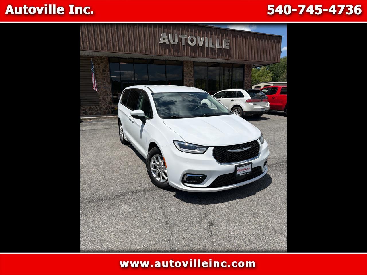2023 Chrysler Pacifica Touring L FWD