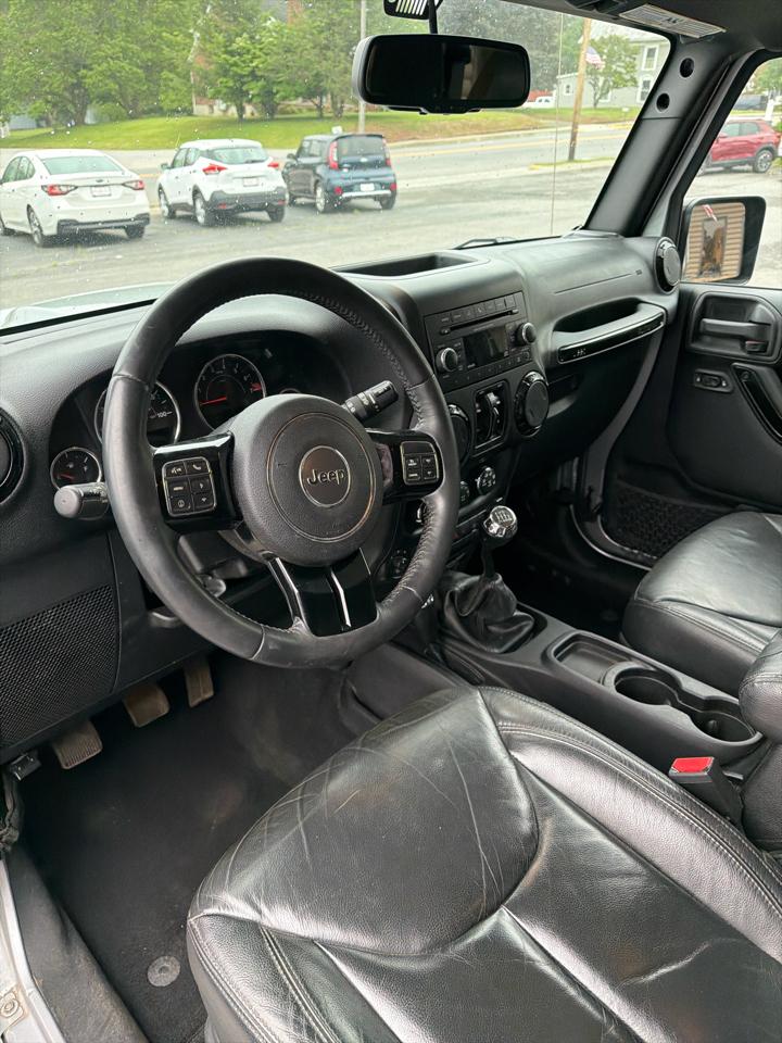 Jeep Wrangler Unlimited 4WD 4dr Altitude 2015