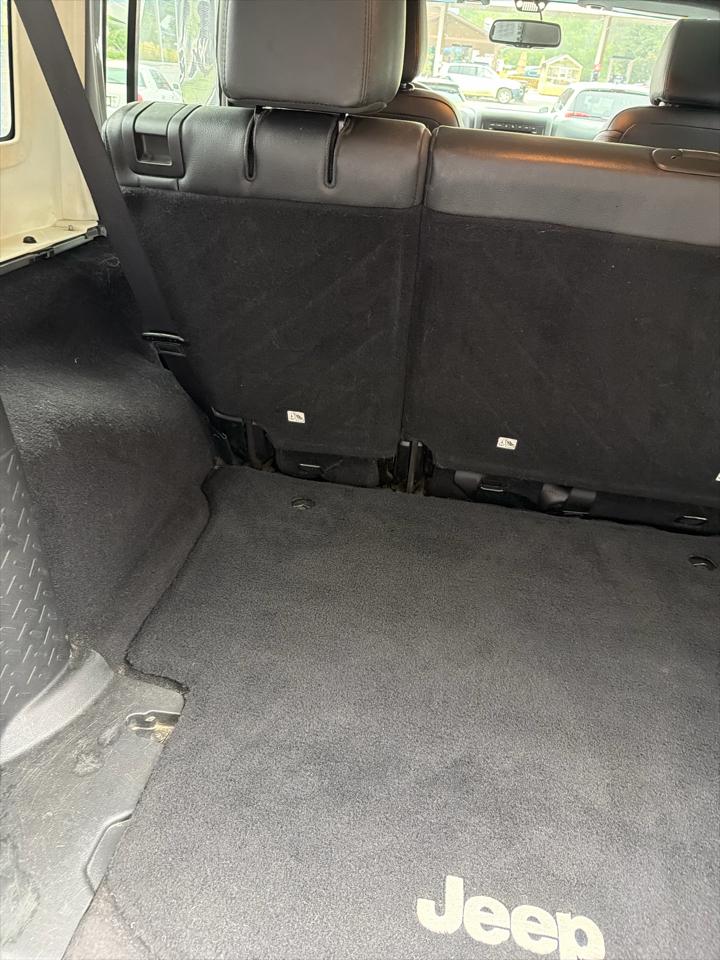 Jeep Wrangler Unlimited 4WD 4dr Altitude 2015