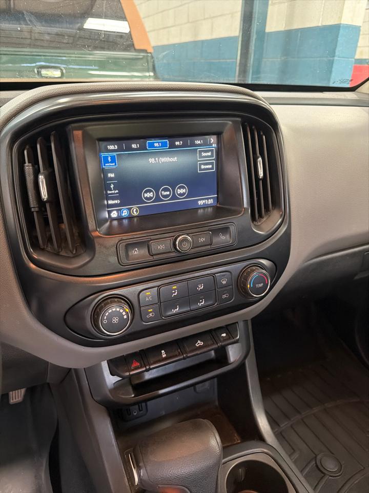 Chevrolet Colorado 4WD Crew Cab 140.5" Work Truck 2019