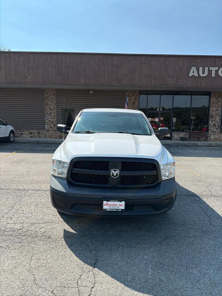 RAM 1500 Classic Tradesman 4x4 Quad Cab 6'4" Box 2019