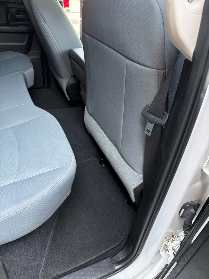RAM 1500 Classic Tradesman 4x4 Quad Cab 6'4" Box 2019