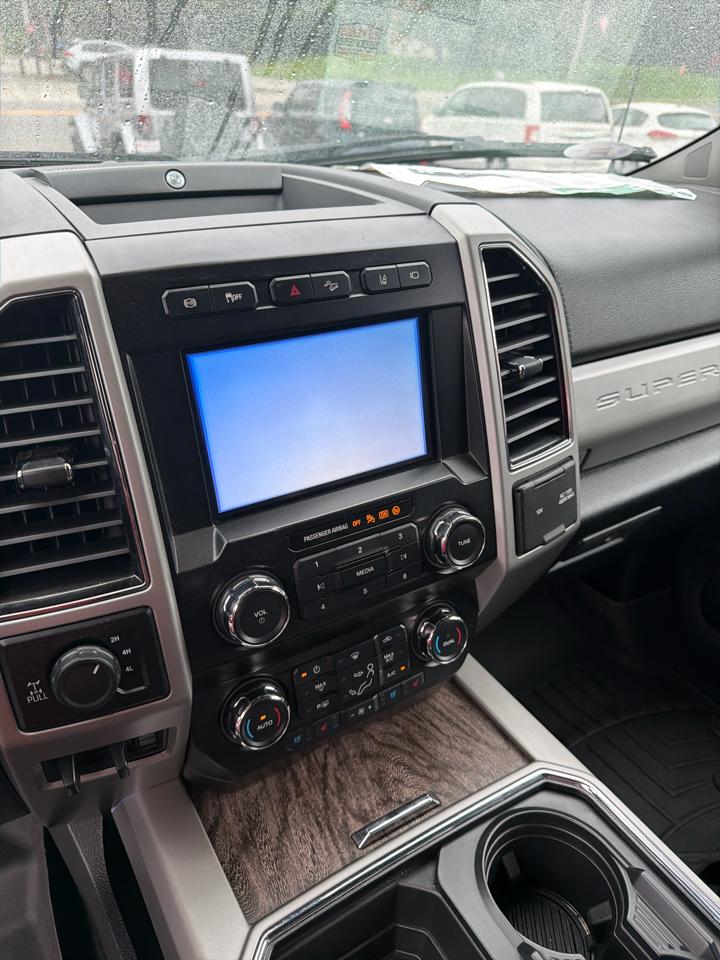 Ford Super Duty F-350 SRW King Ranch 4WD Crew Cab 8' Box 2019