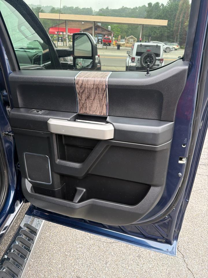 Ford Super Duty F-350 SRW King Ranch 4WD Crew Cab 8' Box 2019