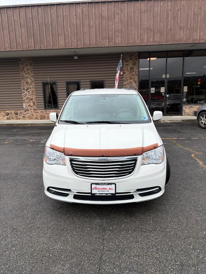 Chrysler Town & Country 4dr Wgn Touring 2011