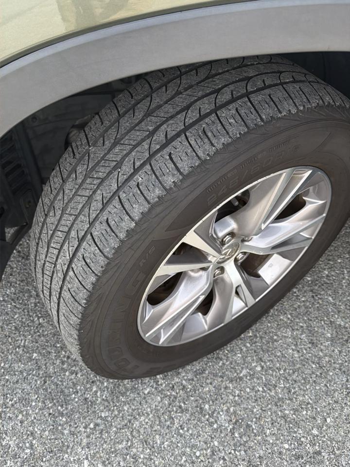 Toyota Highlander AWD 4dr V6 XLE (Natl) 2015
