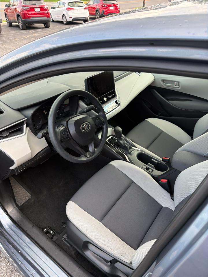 Toyota Corolla LE CVT (Natl) 2025