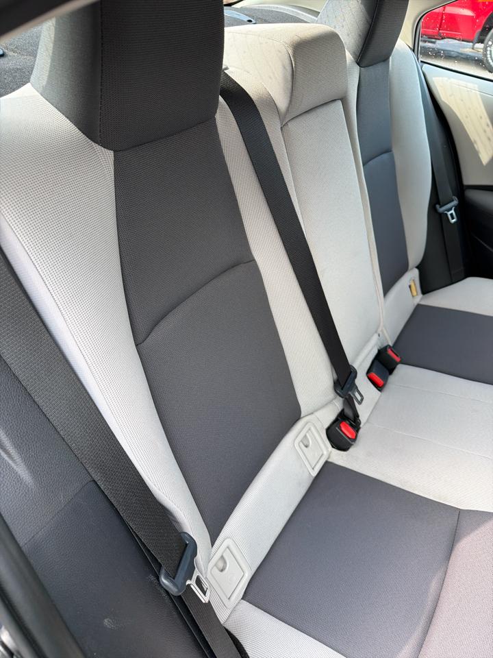 Toyota Corolla LE CVT (Natl) 2025