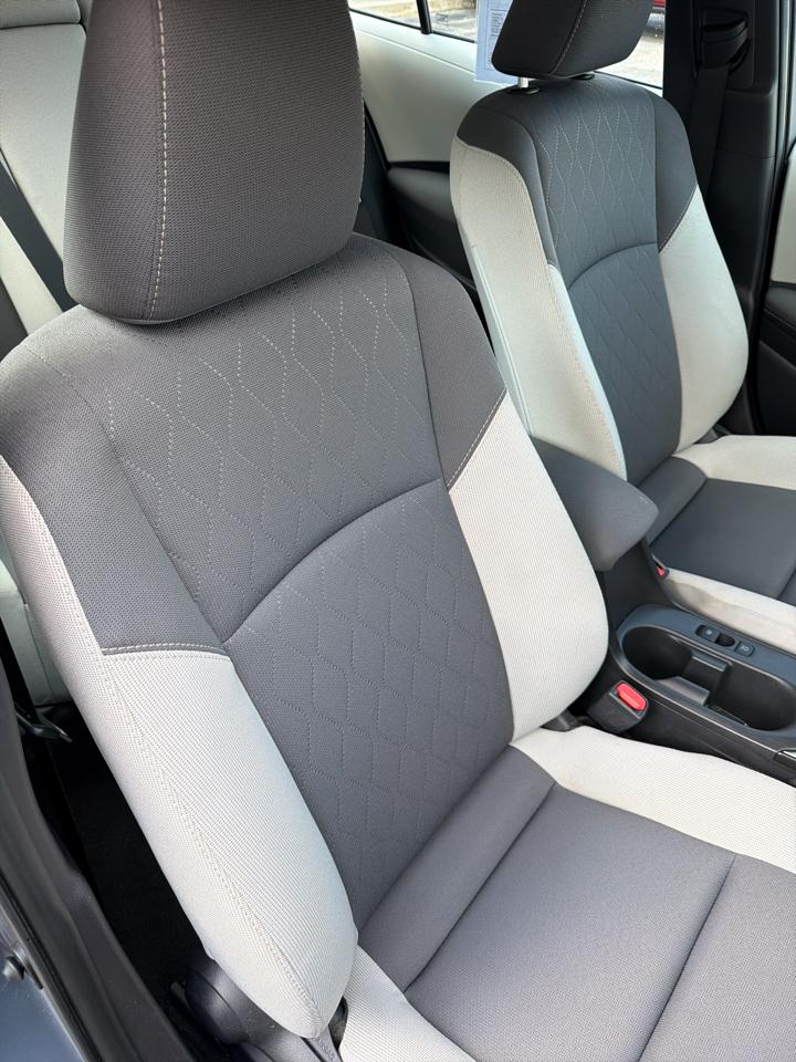 Toyota Corolla LE CVT (Natl) 2025