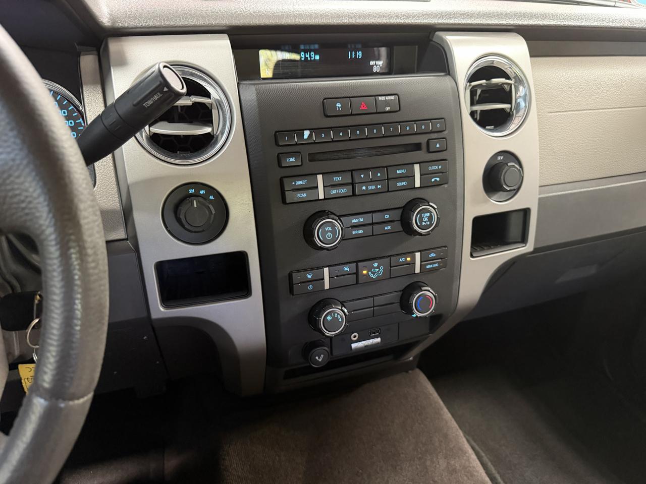 Ford F-150 4WD SuperCab 145" Lariat 2010