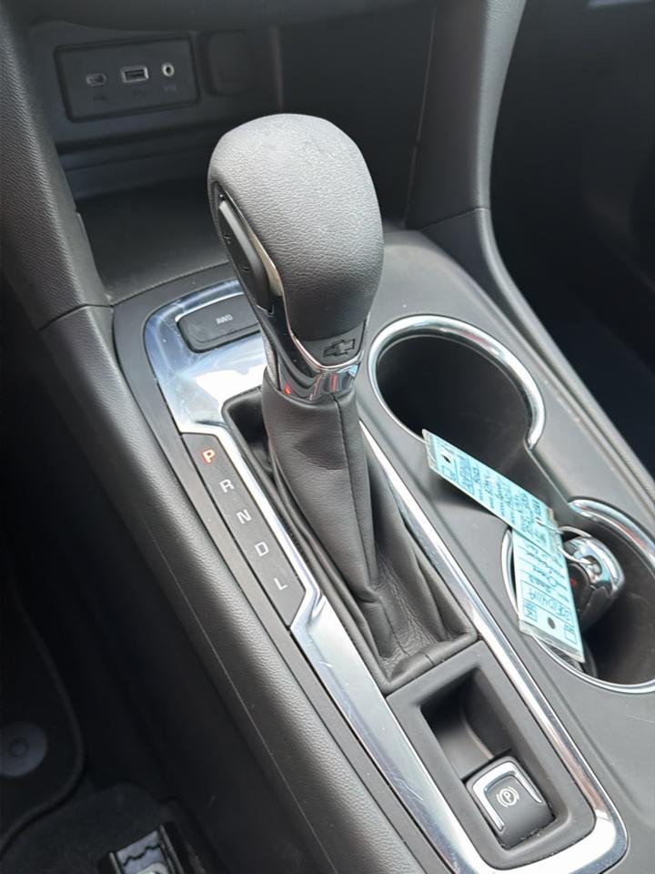 Chevrolet Equinox AWD 4dr LT w/1LT 2023