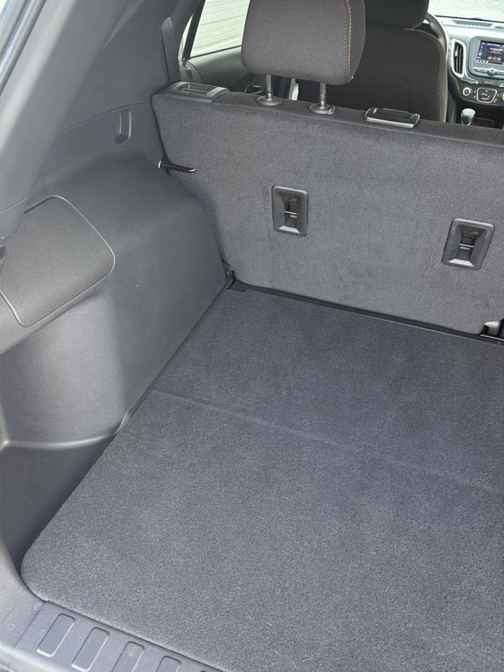 Chevrolet Equinox AWD 4dr LT w/1LT 2023