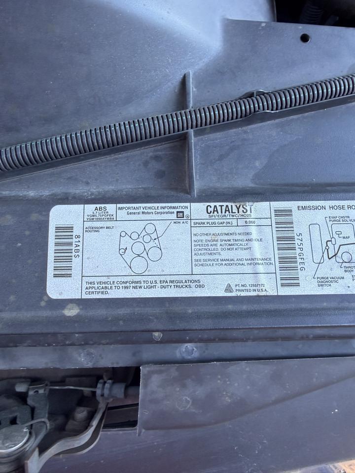 Chevrolet C/K 1500 Reg Cab Sportside 117.5" WB 4WD 1997