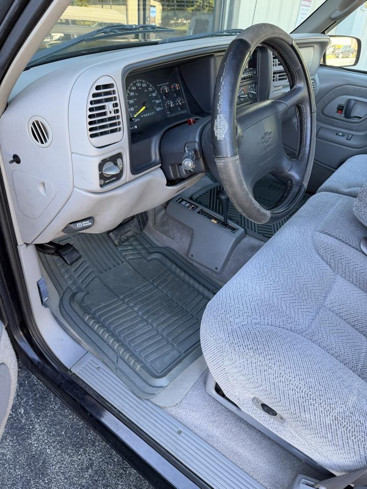 Chevrolet C/K 1500 Reg Cab Sportside 117.5" WB 4WD 1997
