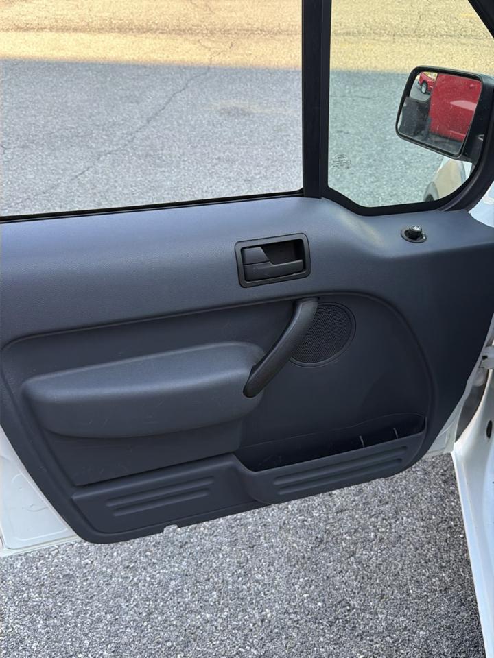 Ford Transit Connect 114.6" XLT w/o side or rear door glass 2012