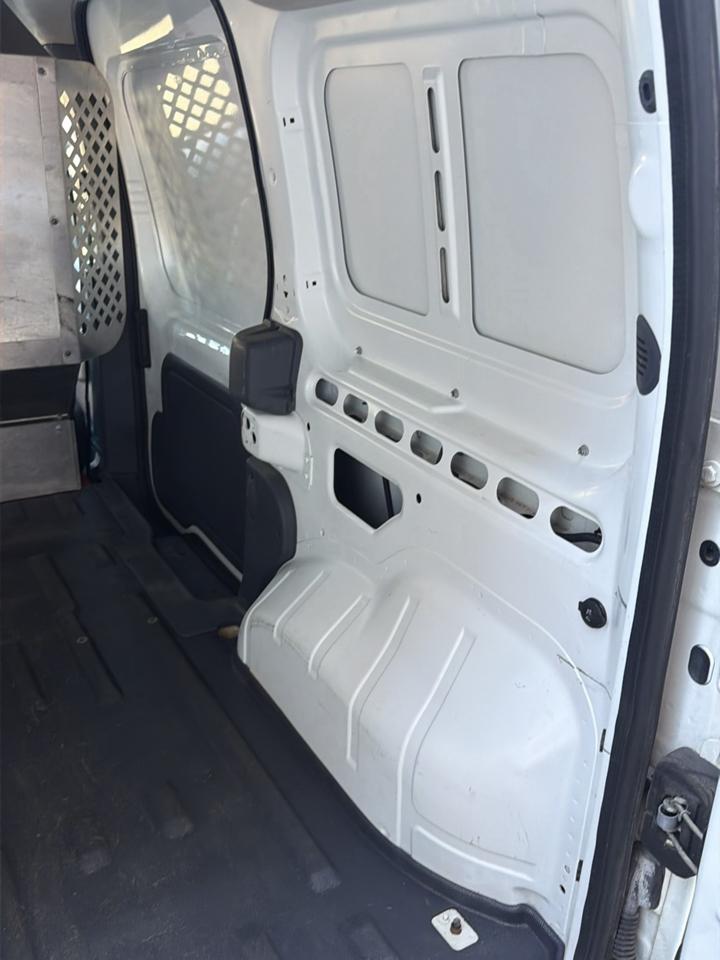 Ford Transit Connect 114.6" XLT w/o side or rear door glass 2012