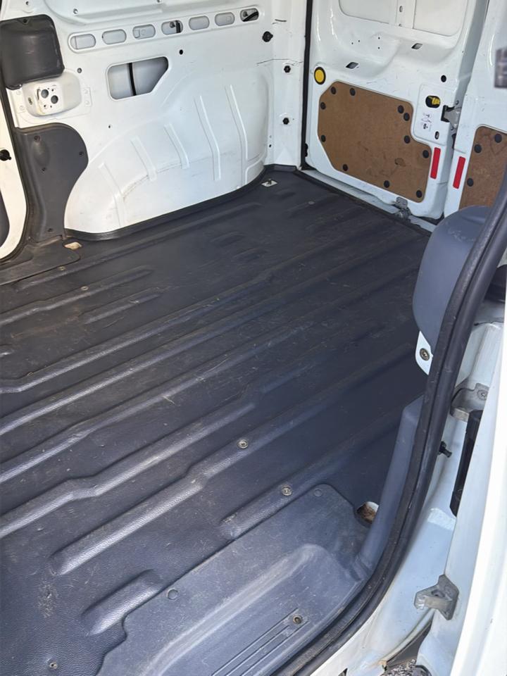 Ford Transit Connect 114.6" XLT w/o side or rear door glass 2012