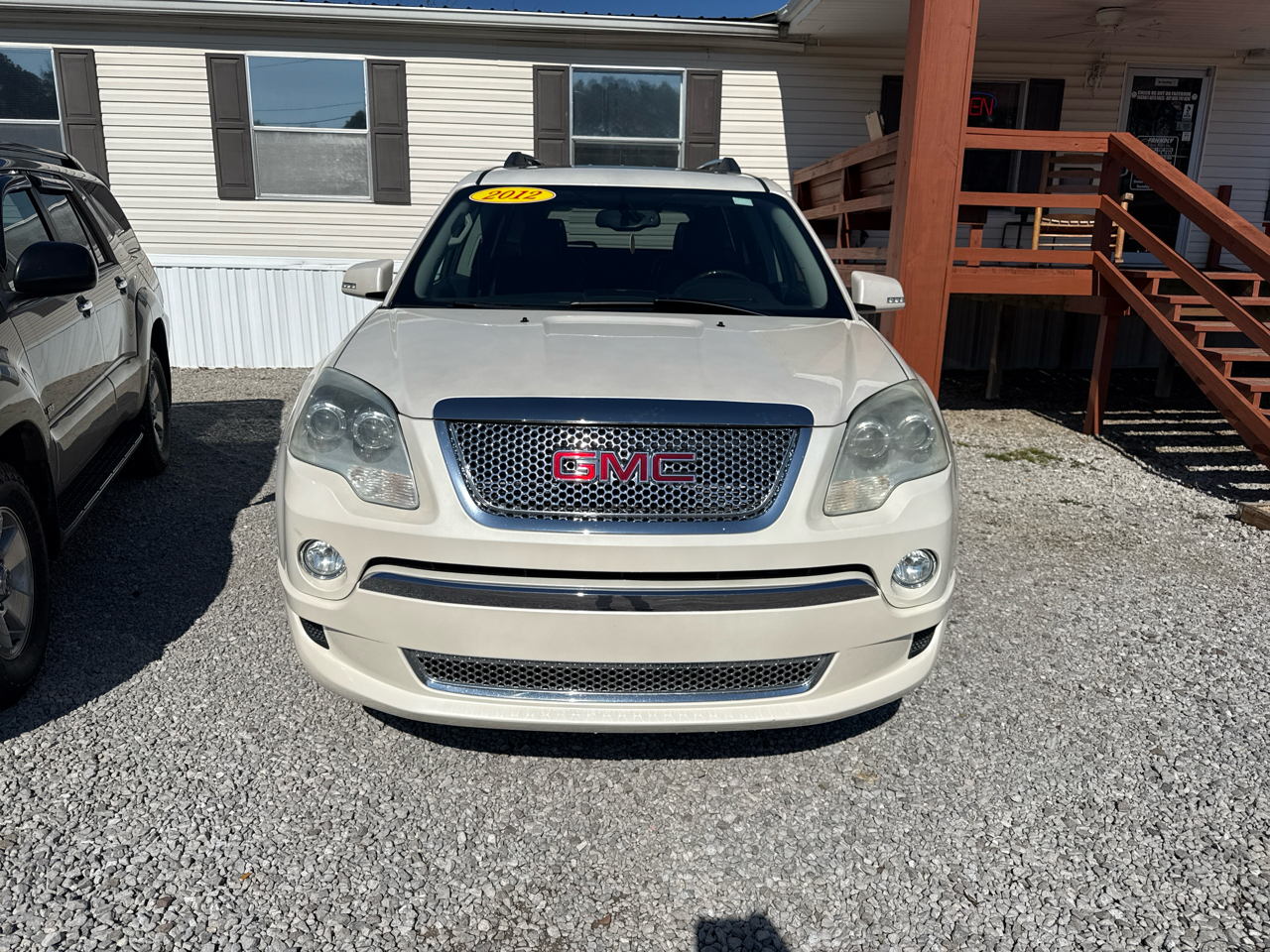 GMC Acadia Denali FWD 2012